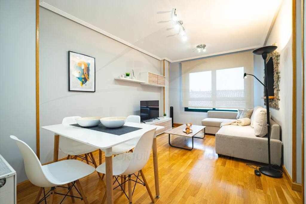 Villa Esgaya 기욘 외부 사진